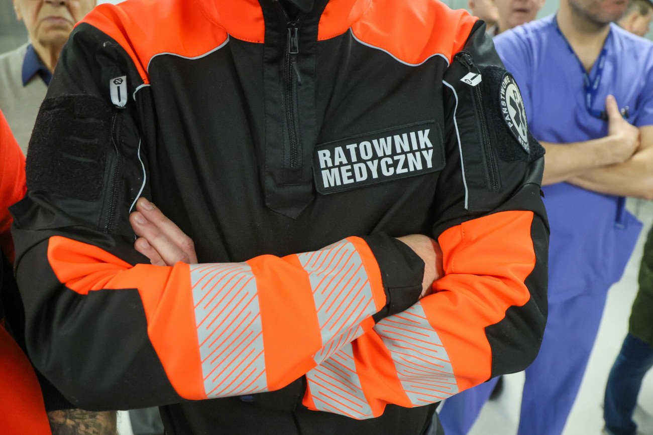 W Siedlcach pacjent śmiertelnie zaatakował ratownika medycznego. Historie innych ratowników jeżą włosy na głowie