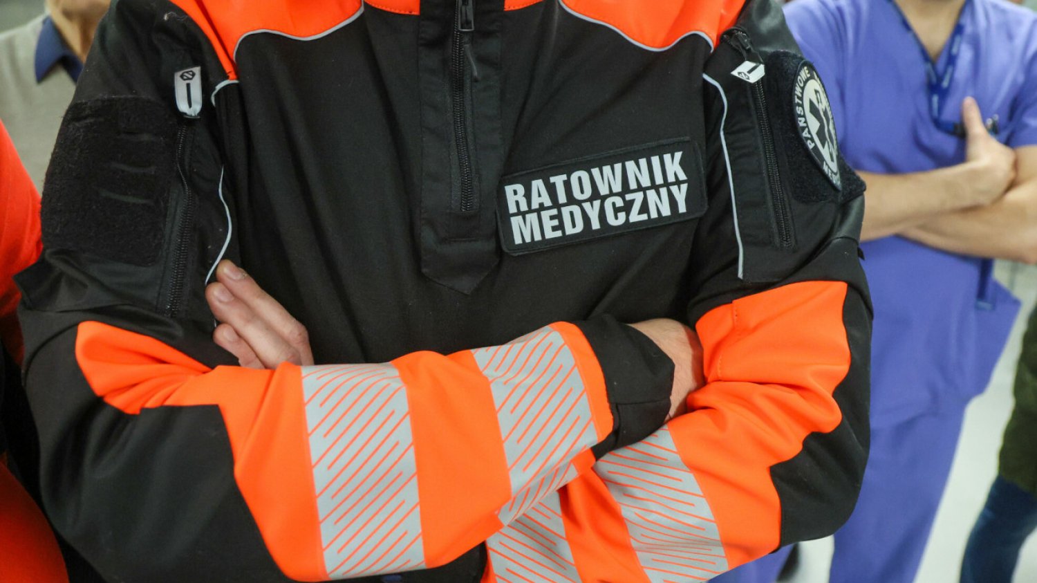 W Siedlcach pacjent śmiertelnie zaatakował ratownika medycznego. Historie innych ratowników jeżą włosy na głowie