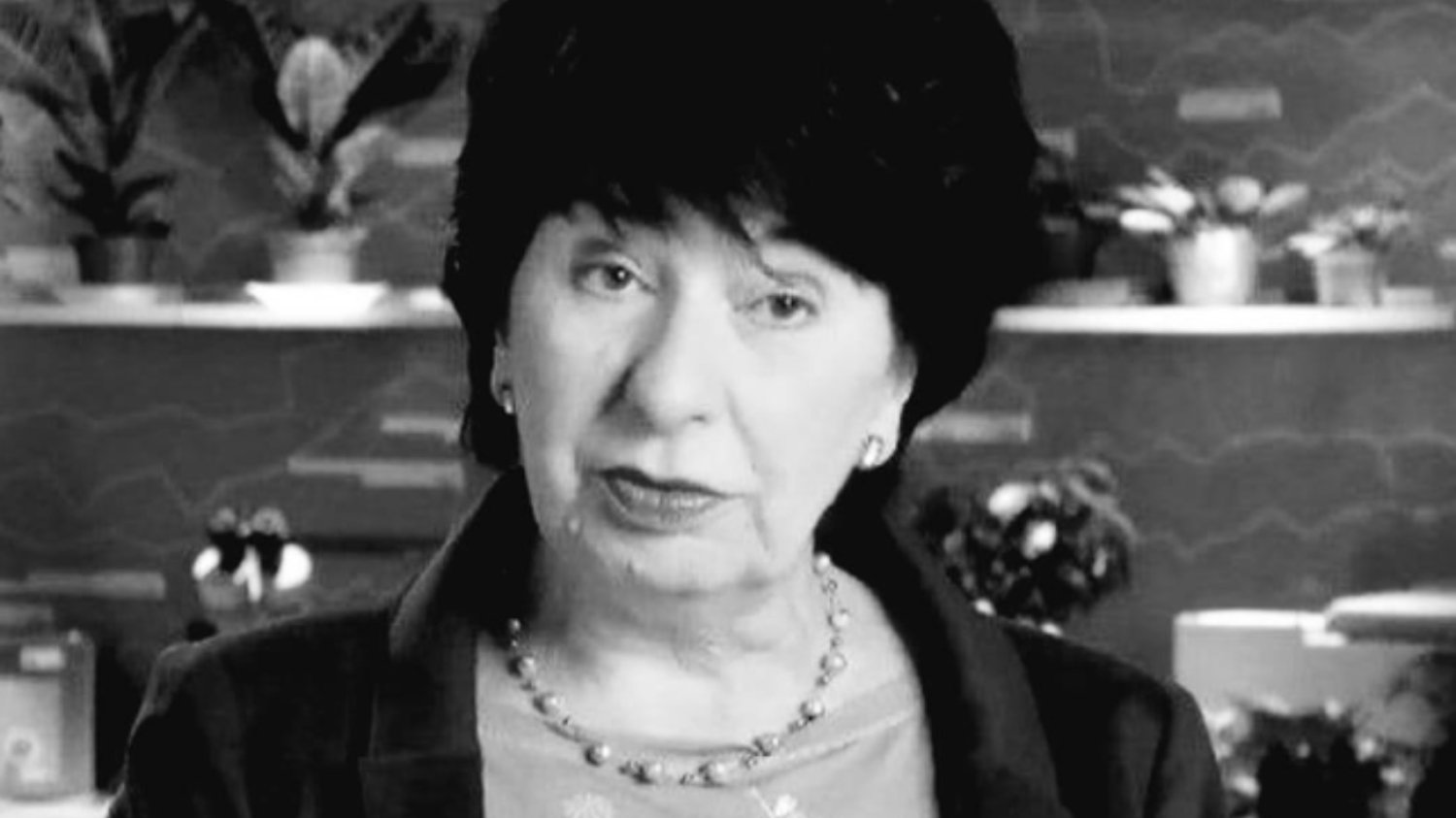 Małgorzata Kozłowska-Wojciechowska aka Profesor Zdrówko miała 72 lat. Małgorzata Kozłowska-Wojciechowska aka Profesor Zdrówko miała 72 lat.