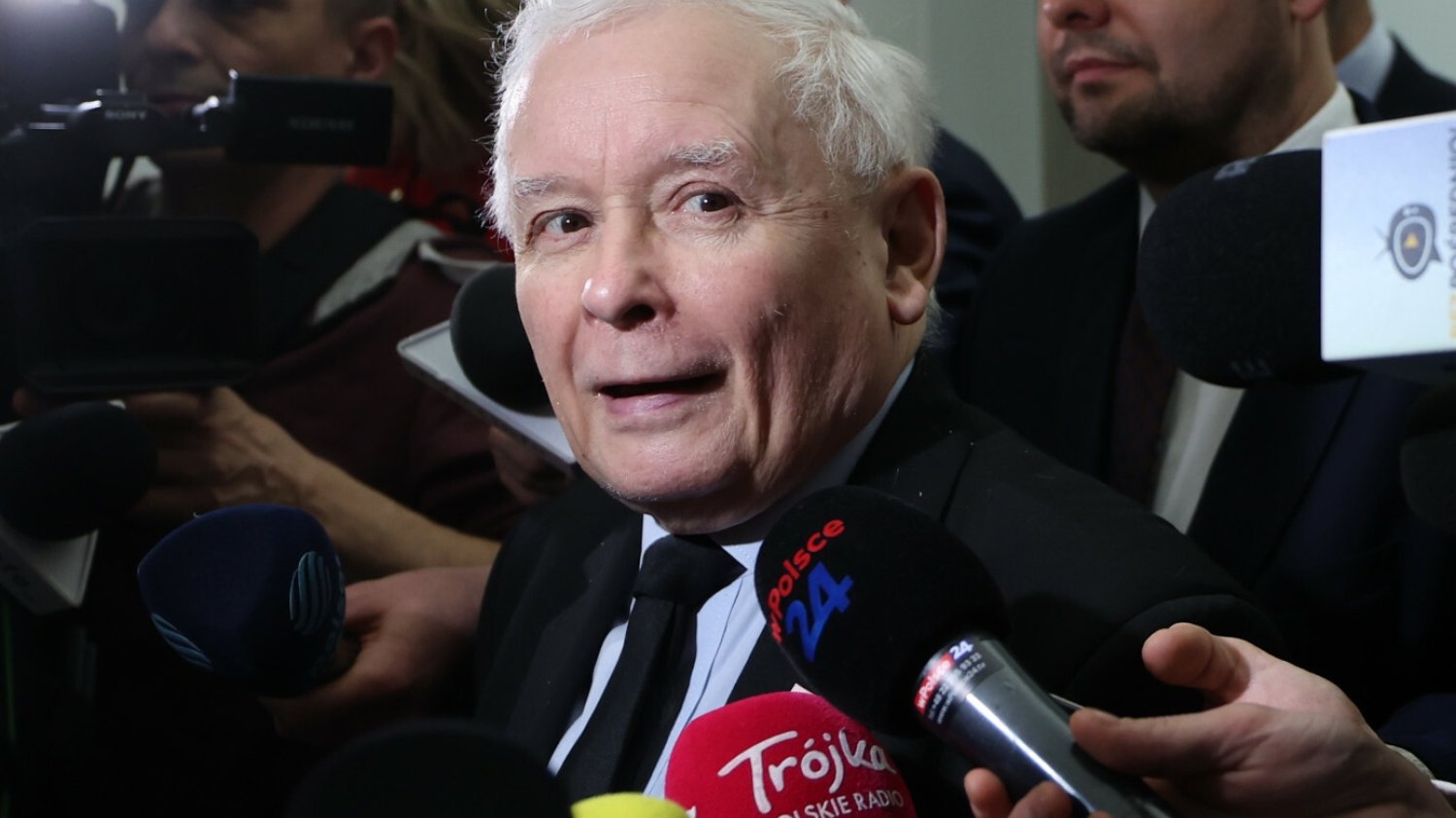 Kaczyński przesłuchany ws. Skrzypek. To powiedział po wyjściu z prokuratury