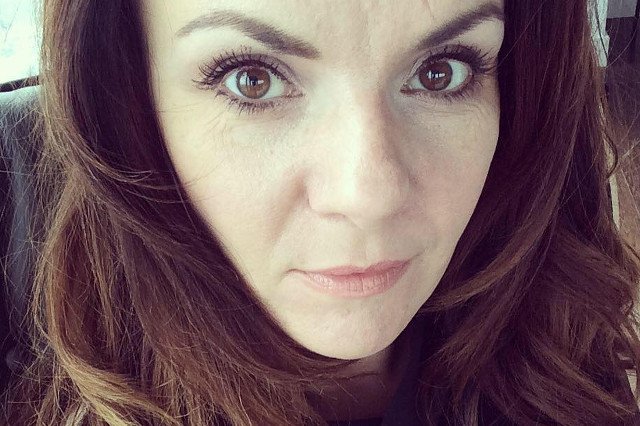 Krystyna Łuczak-Surówka chce by jej mąż był zapamiętany jako uśmiechnięty, cieszący się życiem człowiek.