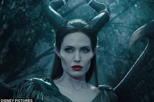 Angelina Jolie, Czarownica