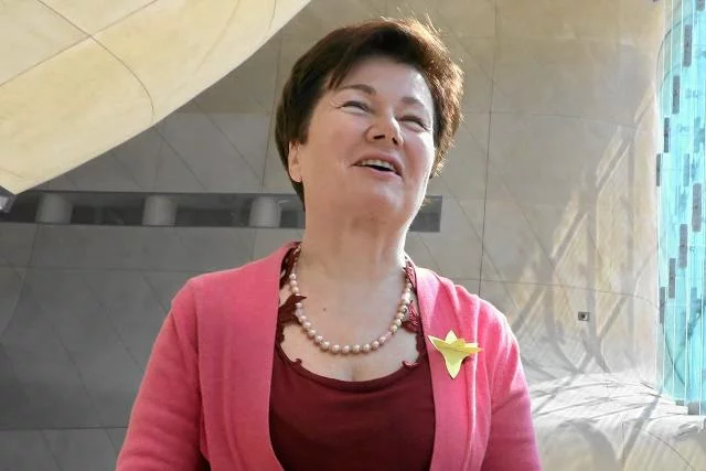 Hanna Gronkiewicz-Waltz będzie odwiedzać warszawiaków, by opowiadać im o ustawie śmieciowej