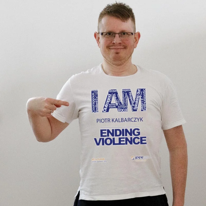 IPPF I am Ending Vilence / http://www.facebook.com/l.php?u=http%3A%2F%2Ft.co%2F381eWCZXnR&h=iAQEPB5eK
