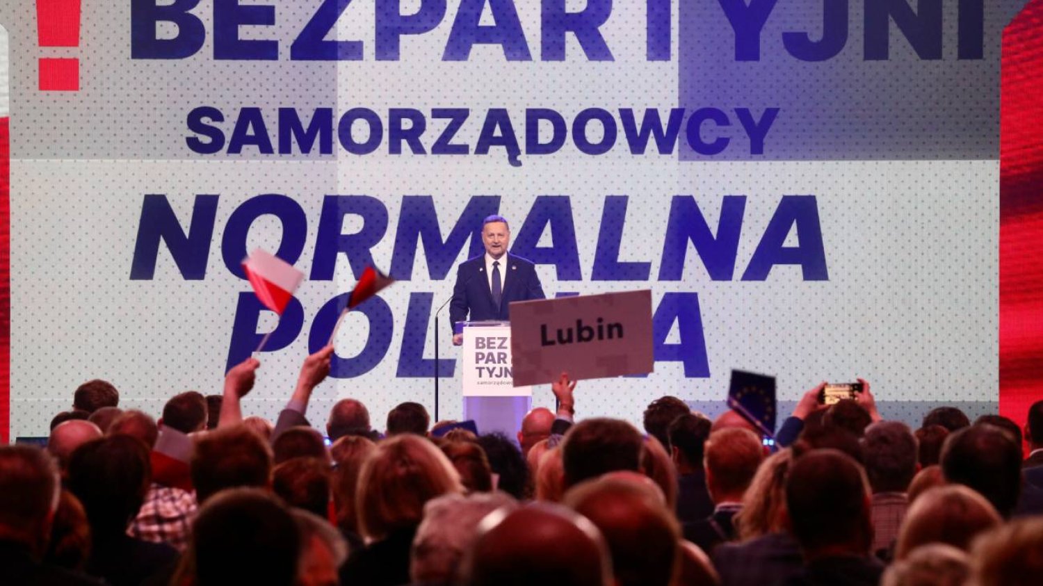 Bezpartyjni samorządowcy nie są bezpartyjni? Kandydują nawet członkowie PiS