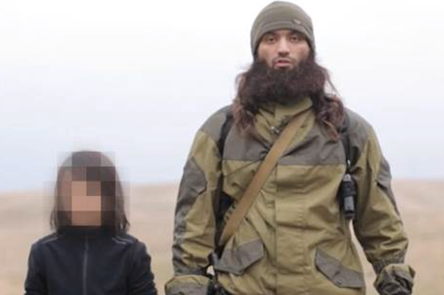 Państwo Islamskie w swojej propagandzie zaczyna wykorzystywać dzieci.