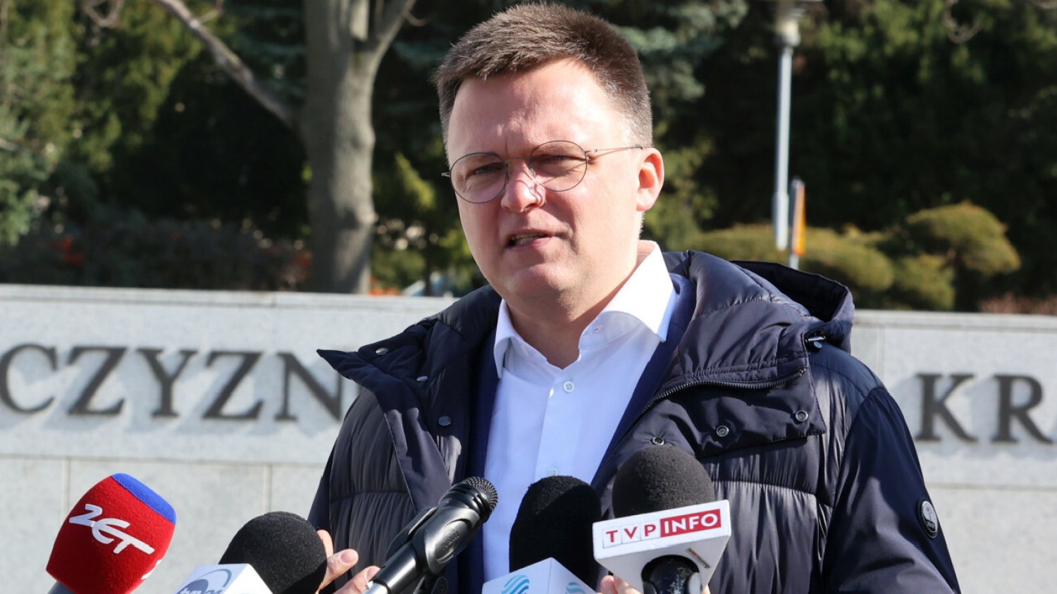 Ujawniono, ile Szymon Hołownia i jego politycy zarabiają w Polsce 2050.