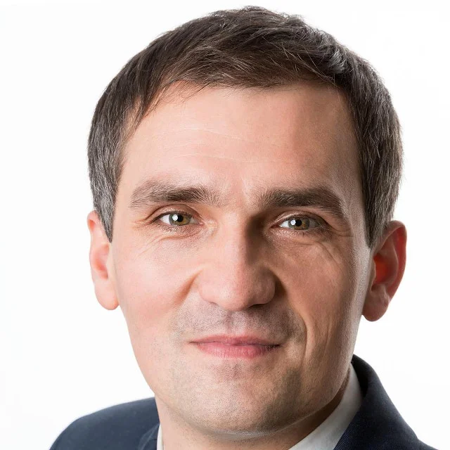 "Barwny", "kontrowersyjny", "męczący" - Michał Boruczkowski przyprawia kolegów z Rady Miasta Poznania o ból głowy