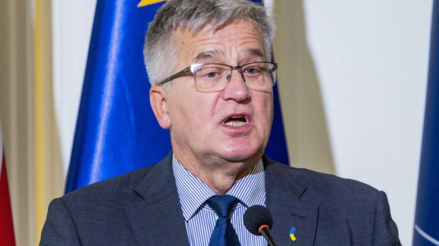 Bronisław Komorowski nie dostał zaproszenia na spotkanie z Joe Bidenem