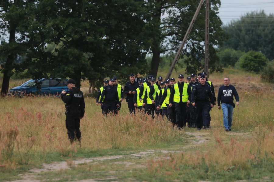 Ojciec pięcioletniego Dawida miał przewozić samochodem zwłoki. Takie są nieoficjalne ustalenia śledczych.