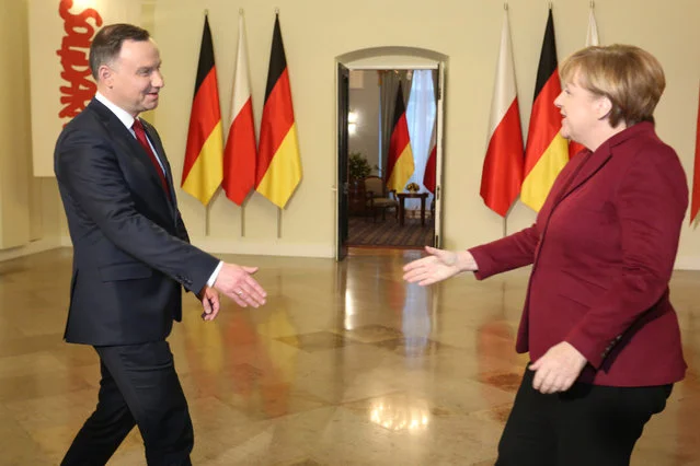 A jednak będą rozmowy o reparacjach wojennych. Podejmie je prezydent Andrzej Duda. Na zdjęciu spotkanie polskiego prezydenta z kanclerz Angelą Merkel.
