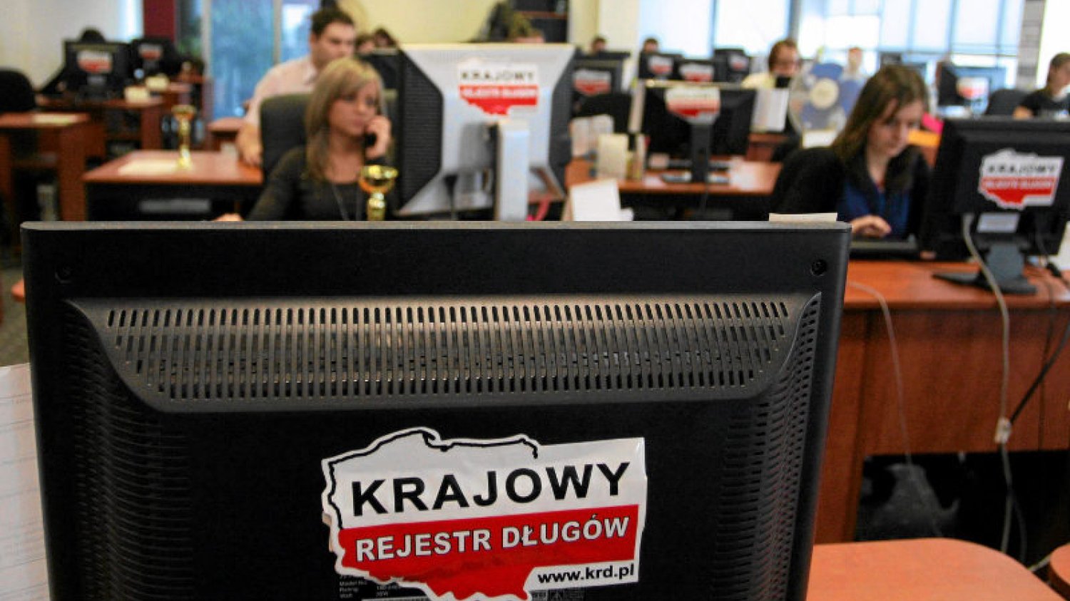 Pan Andrzej na własnej skórze sprawdza, jak znaleźć się w Krajowym Rejestrze Dłużników.