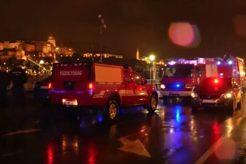 Do katastrofy w Budapeszcie doszło w środowy wieczór.