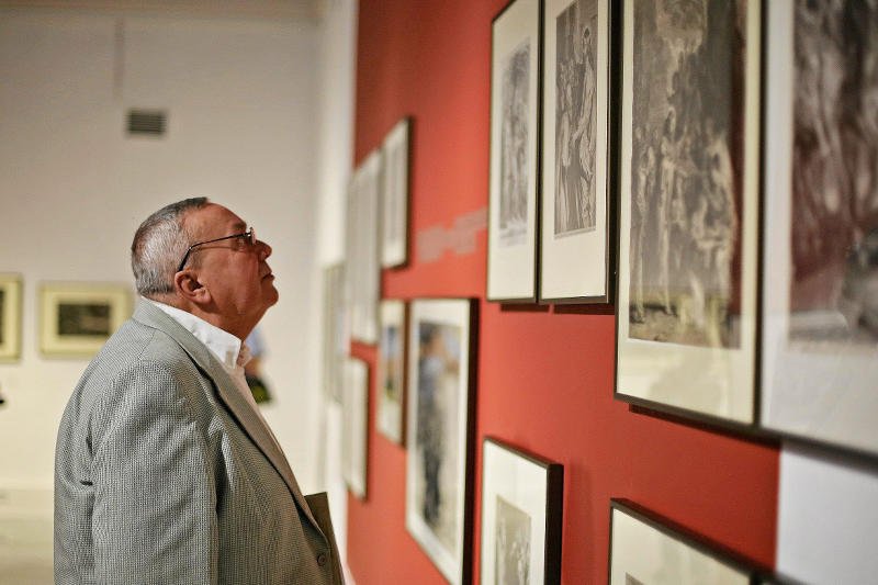 Mikołaj Iwański: Artyści to nie celebryci, powinno zarabiać tak jak policjanci, nauczyciele czy robotnicy. Zdjęcie jest tylko ilustracją do tekstu.