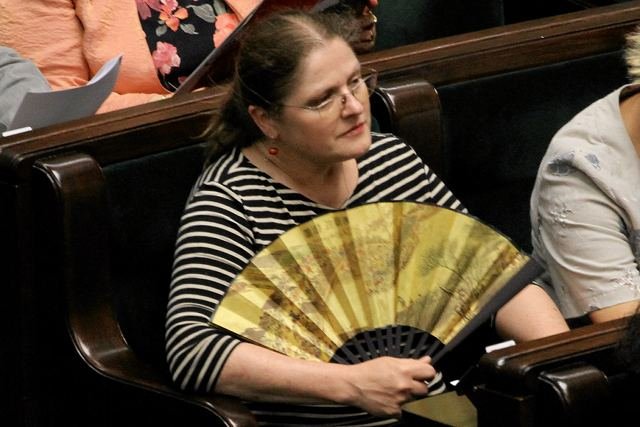 Według profesor Krystyny Pawłowicz Robert Biedroń nie wiedział, czy jest "chłopem, czy babą"