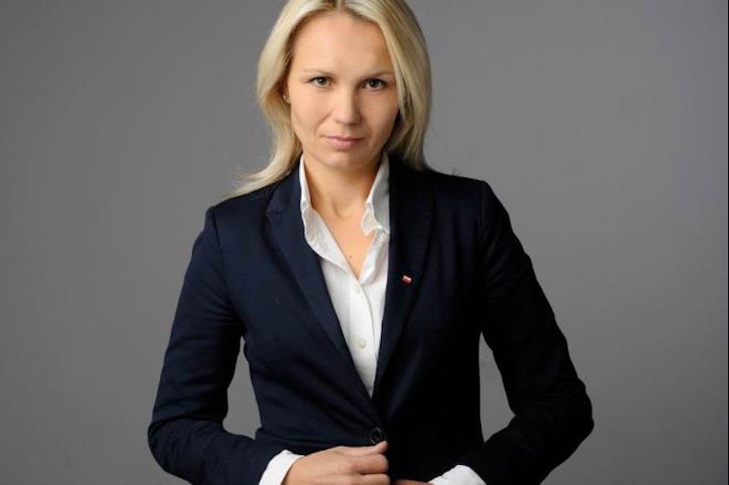 Sylwia Matusiak zrobiła karierę dzięki znajomości z Jackiem Sasinem? Właśnie została członkiem zarządu Centralnego Portu Komunikacyjnego.