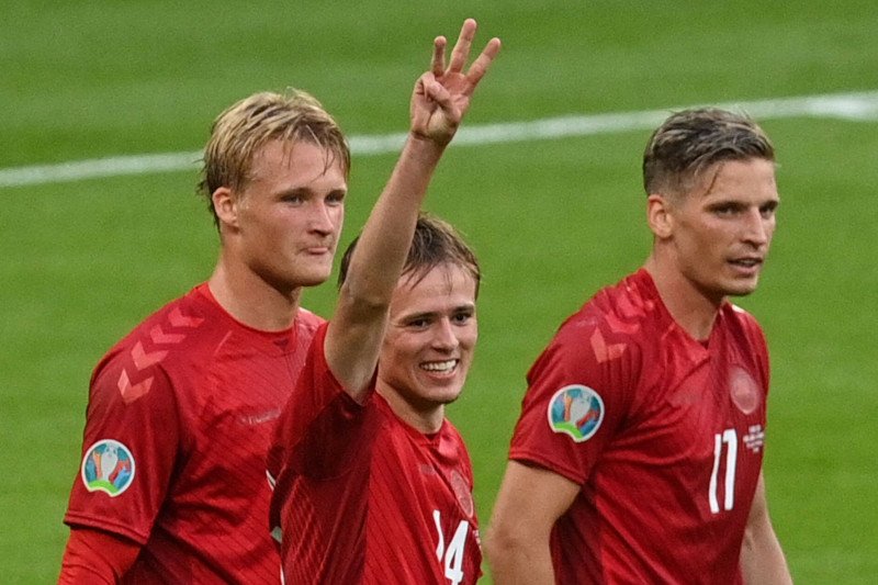 Duńczycy wyjątkowe Euro 2020 mogliby zakończyć z brązowymi medalami na szyjach