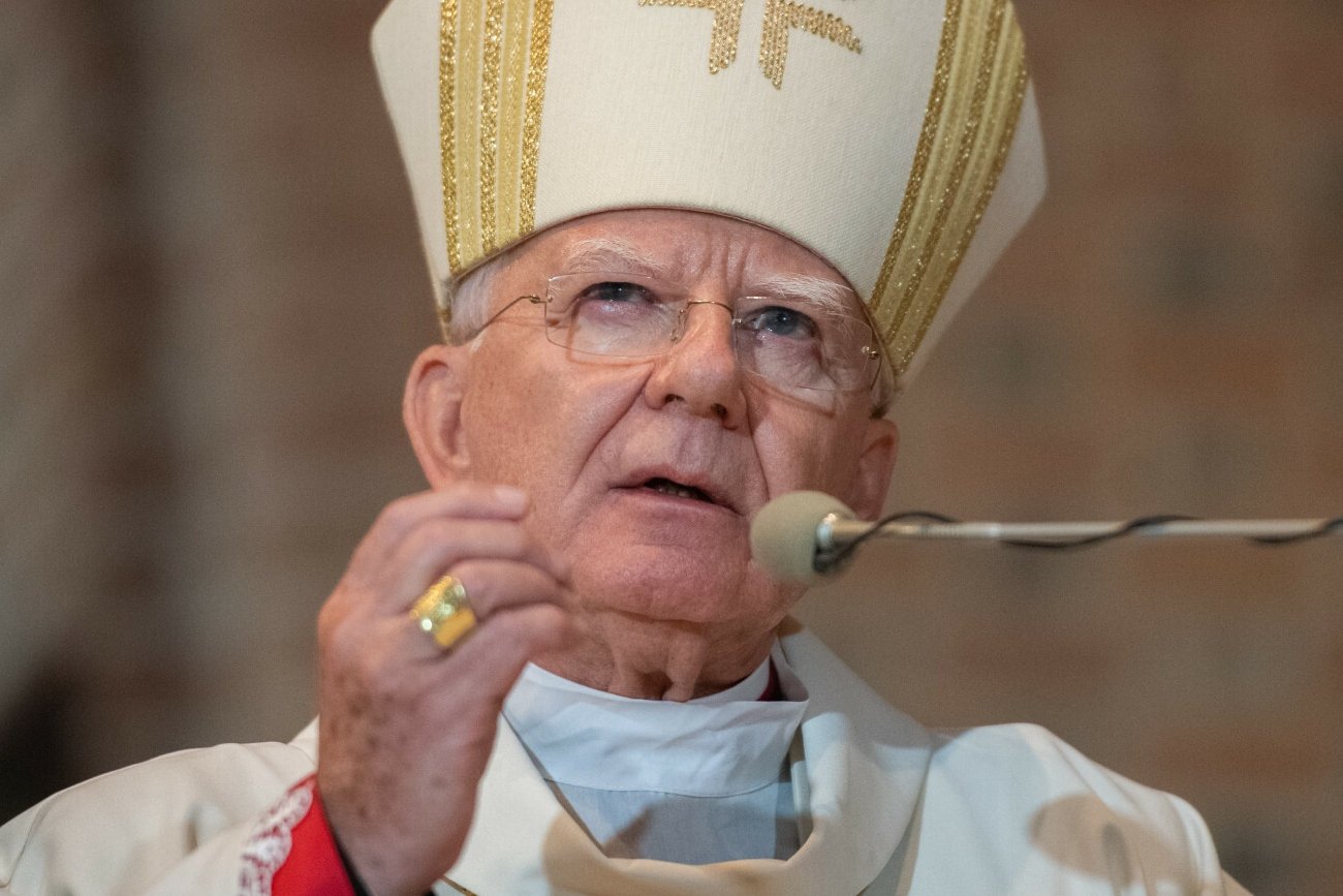 Archidiecezja krakowska wydała oficjalne oświadczenie ws. rezygnacji Marka Jędraszewskiego. Archidiecezja krakowska wydała oficjalne oświadczenie ws. rezygnacji Marka Jędraszewskiego.