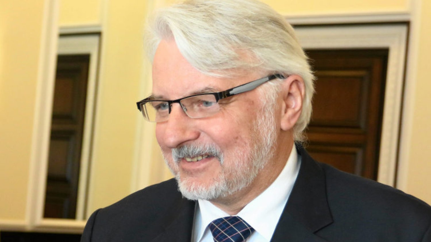 Szef MSZ Witold Waszczykowski określił swoje oczekiwania wobec wiceszefa Komisji Europejskiej Fransa Timmermansa.
