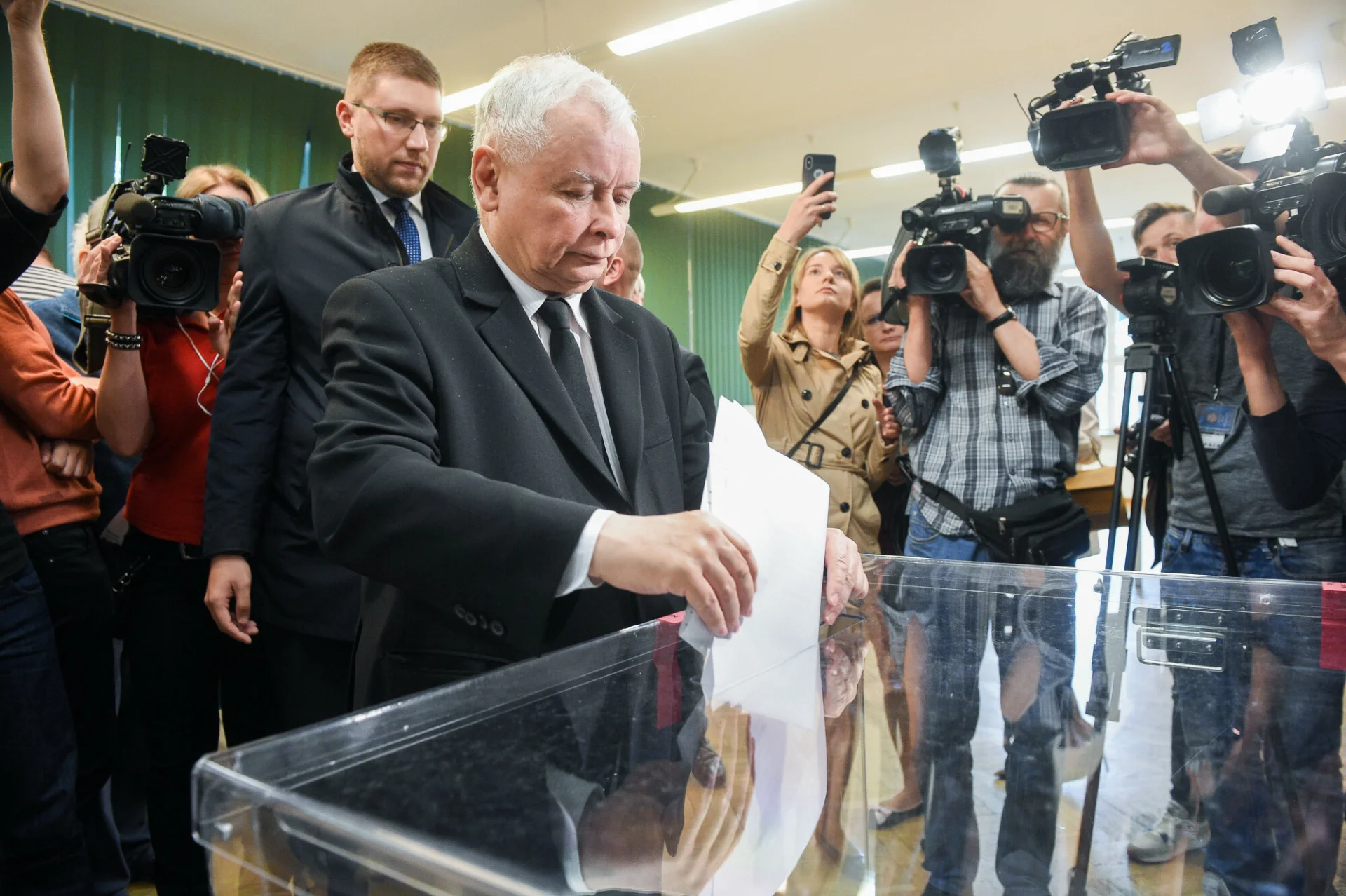 Komisja ds. Pegasusa boi się o wybory w Polsce.