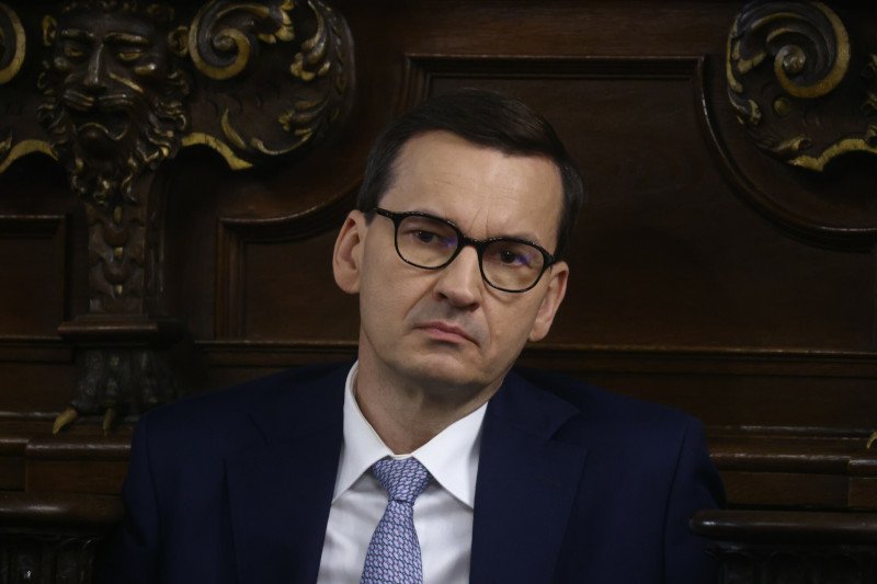 Morawiecki odpowiada Tuskowi ws. rozwodów i aborcji. "Jaskrawe kłamstwo, wyssane z palca, typowe zachowanie Donalda Tuska".