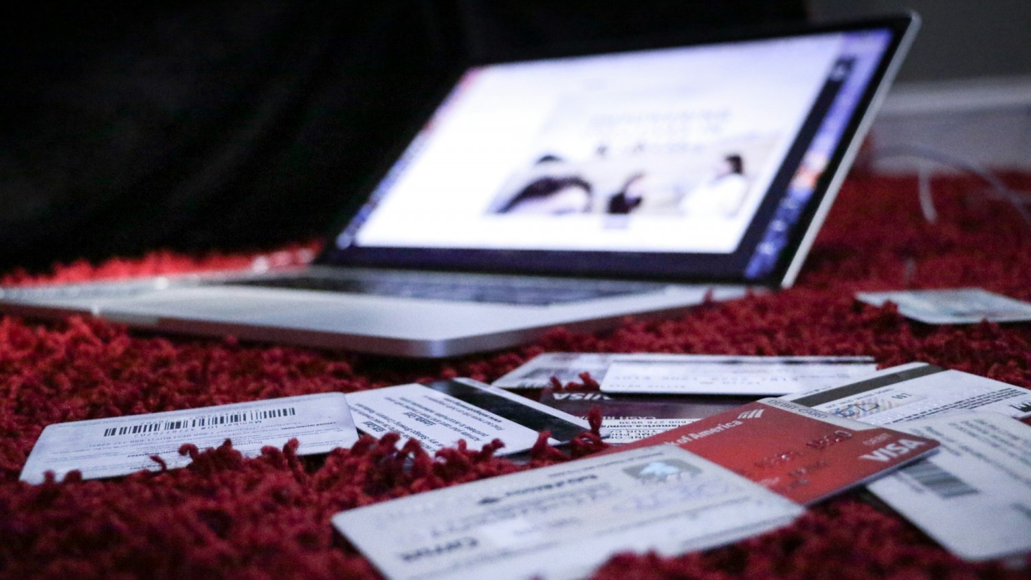 Szokujące wyniki testów. Niebezpieczne produkty z Temu i Shein trafiają do naszych domów