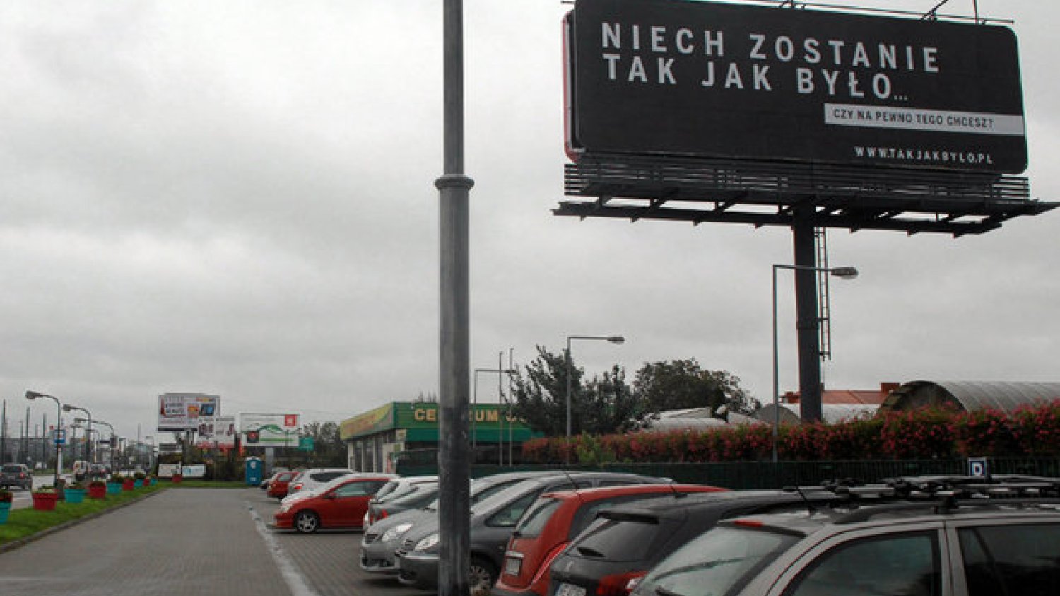 Kampania "Sprawiedliwe sądy" pochłonie miliony złotych.