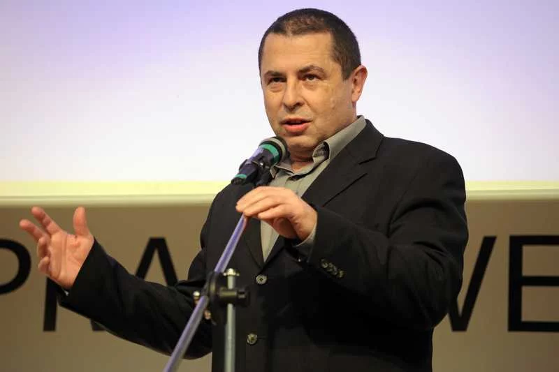 Bronisław Wildstein będzie dyrektorem programowym Telewizji Republika, która wystartuje 10 kwietnia 2013 roku.