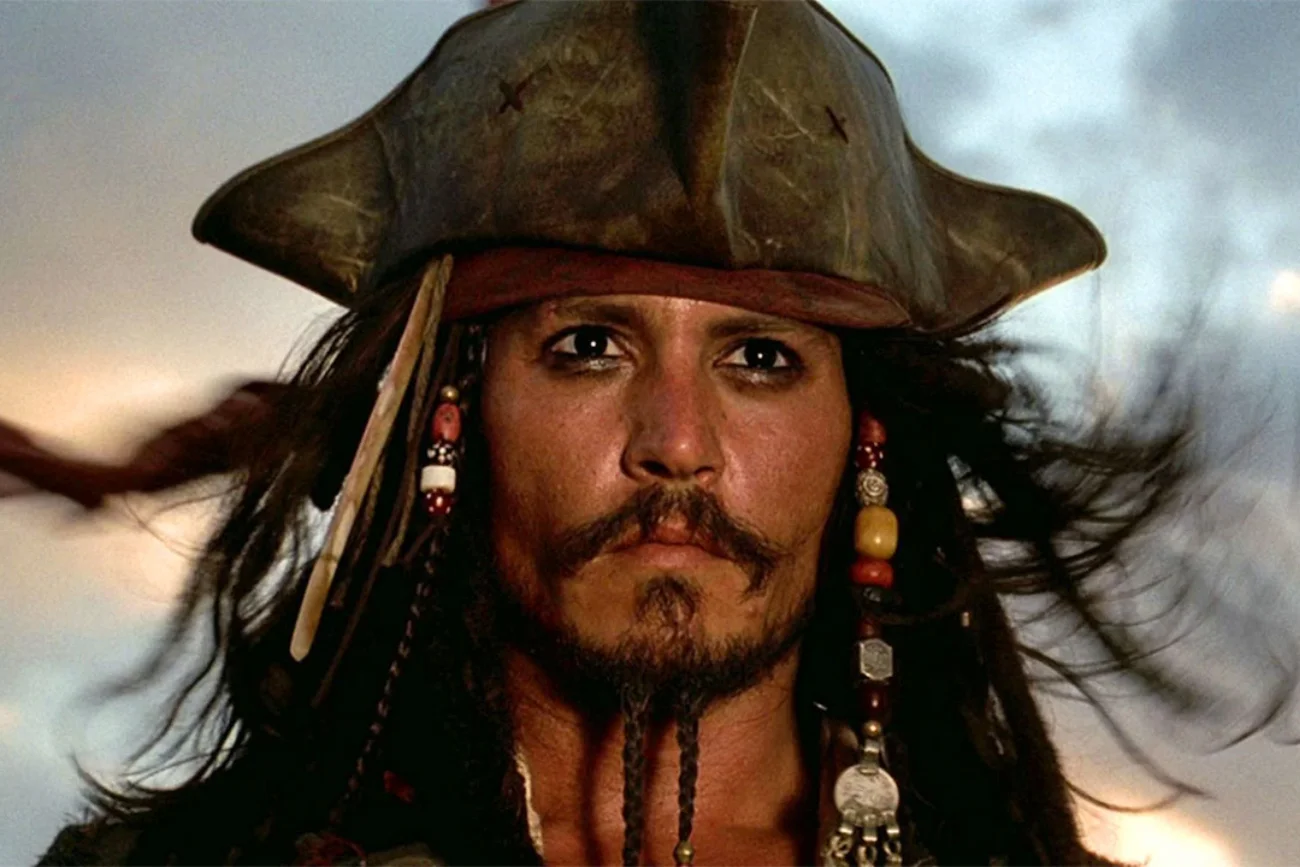 Prezes Disneya komentuje możliwy powrót Johnny'ego Deppa do roli Jacka Sparrowa w "Piratach z Karaibów". Prezes Disneya komentuje możliwy powrót Johnny'ego Deppa do roli Jacka Sparrowa w "Piratach z Karaibów".