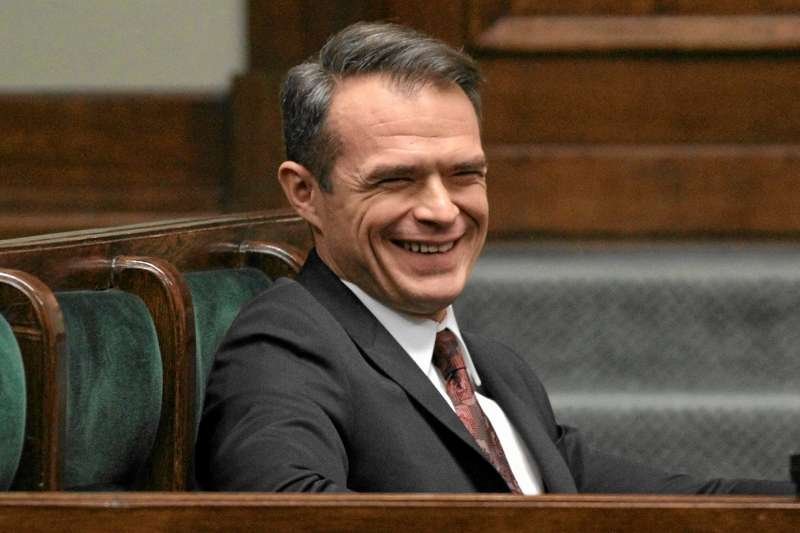 "Belmondo", jak nazywają Sławomira Nowaka głównie koleżanki, w pełnej krasie