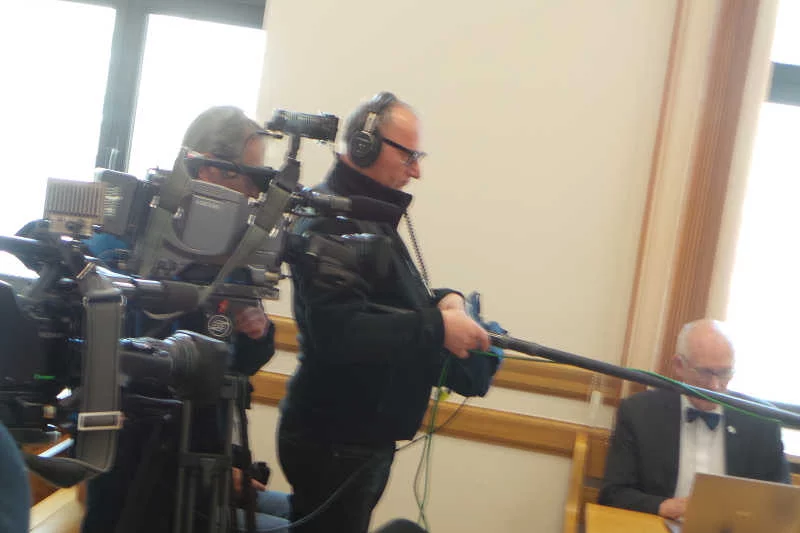 Niewielkie zainteresowanie mediów.