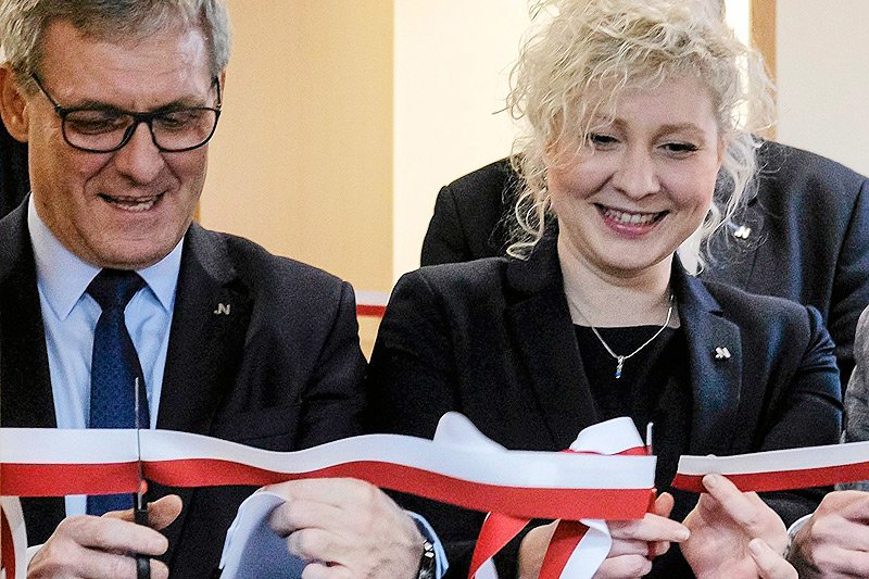 Grzegorz Furgo i Marta Golbik nie są już posłami Nowoczesnej. Obok nich do Platformy Obywatelskiej przeszli także Joanna Augstynowska i Michał Stasiński.