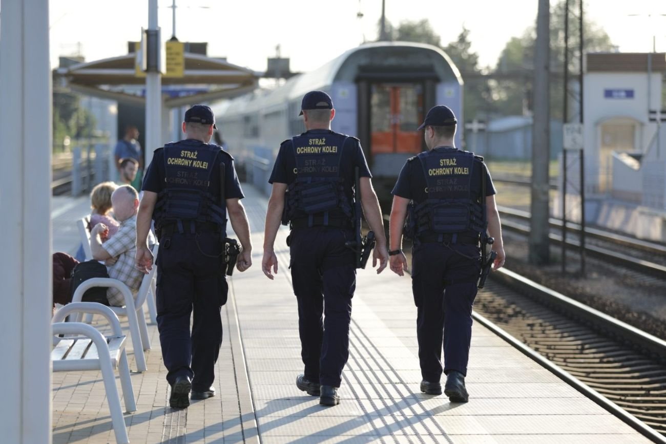 SOK w akcji. Zatrzymali Gruzinów, którzy zaatakowali kierownika pociągu