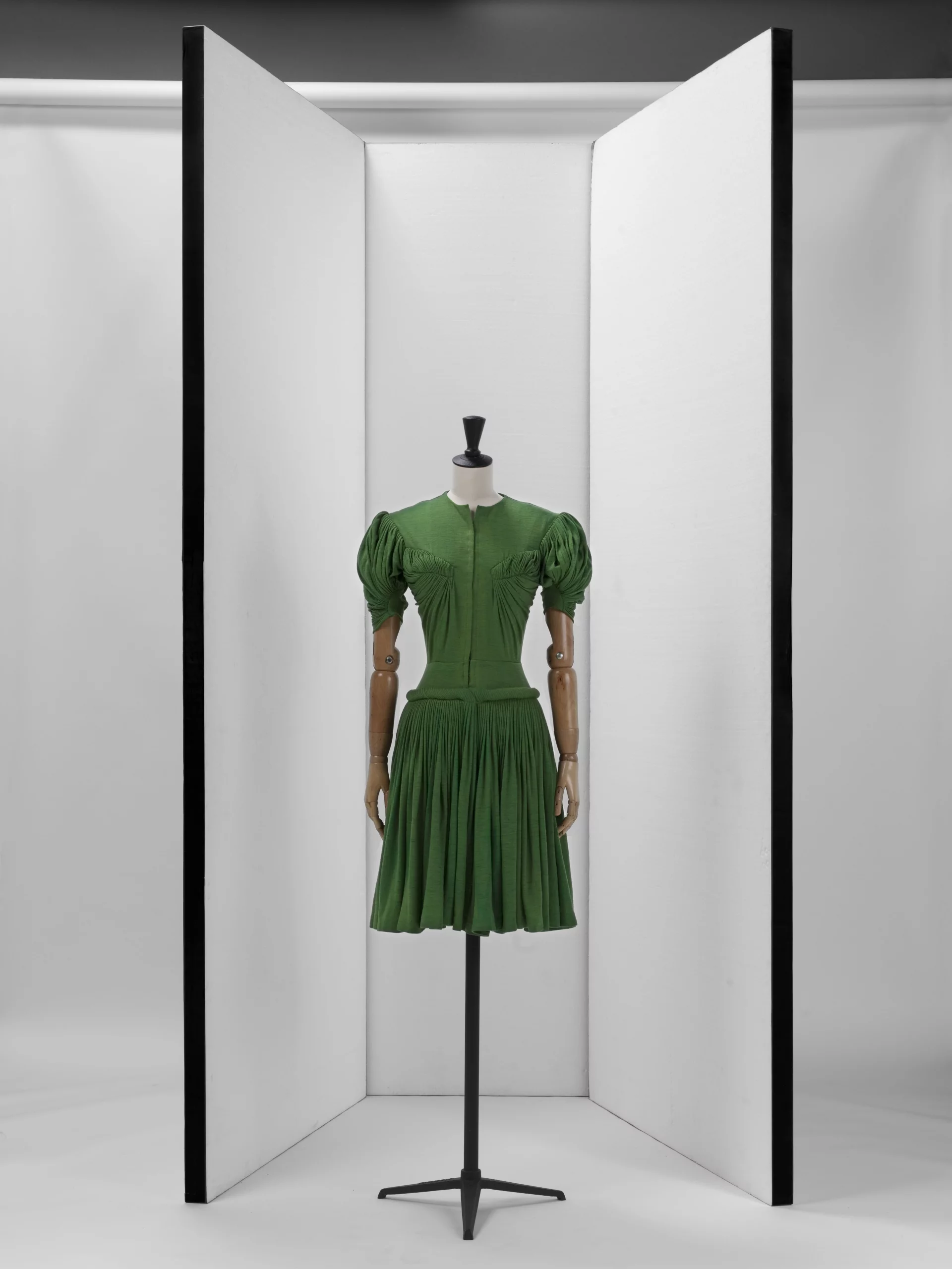 Madame Grès, wiosna-lato 1946 © Stéphane Piera/Galliera/Roger-Viollet