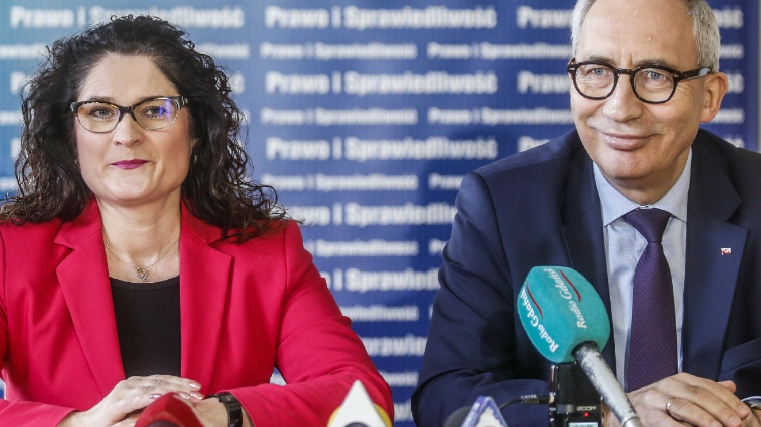 Od lewej: posłanka Dorota Arciszewska-Mielewczyk i poseł Kazimierz Smoliński, członkowie PiS.