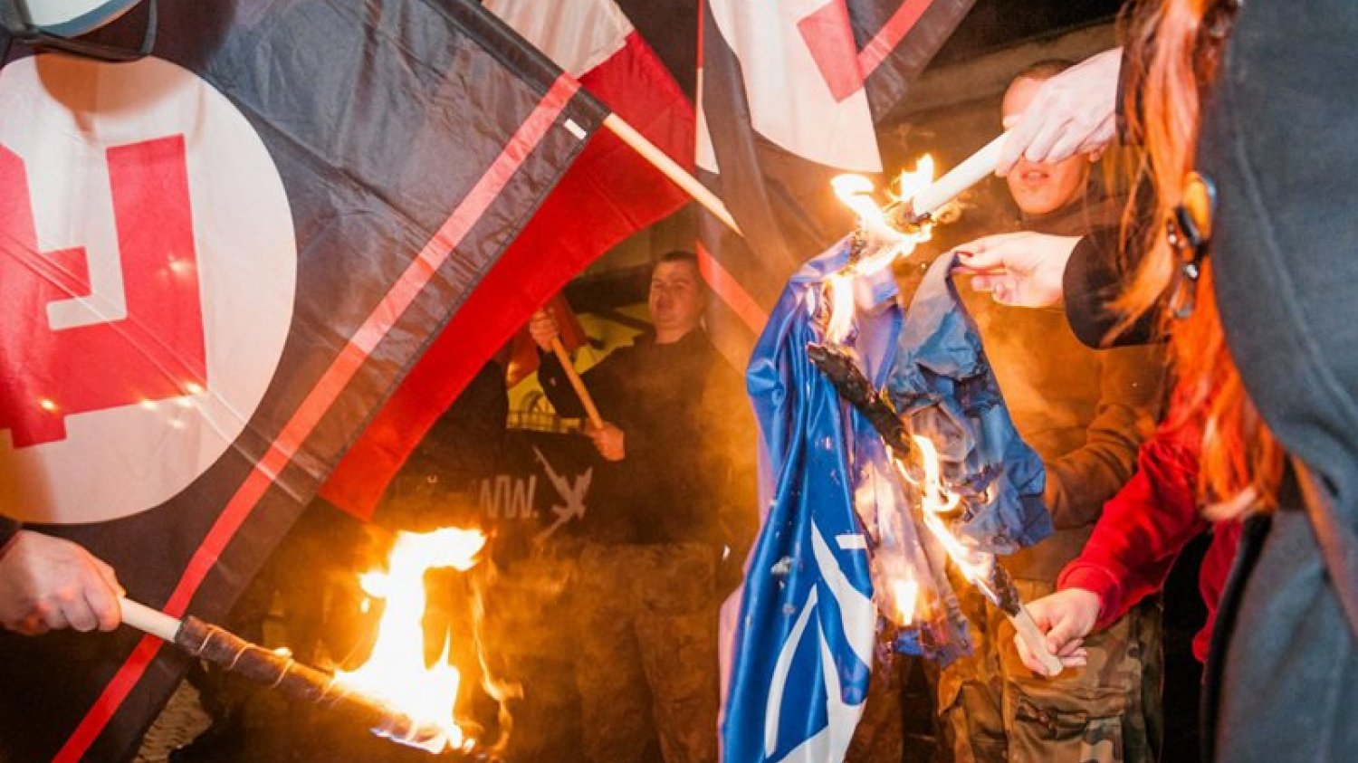 Bawią się w silną Polskę. Radykalizm jest dziecinny. Kiedyś trzeba dorosnąć.