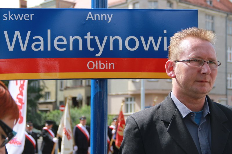 Super Express: Piotr Walentynowicz mówi o lizusach w PiS i układzie na prawicy.