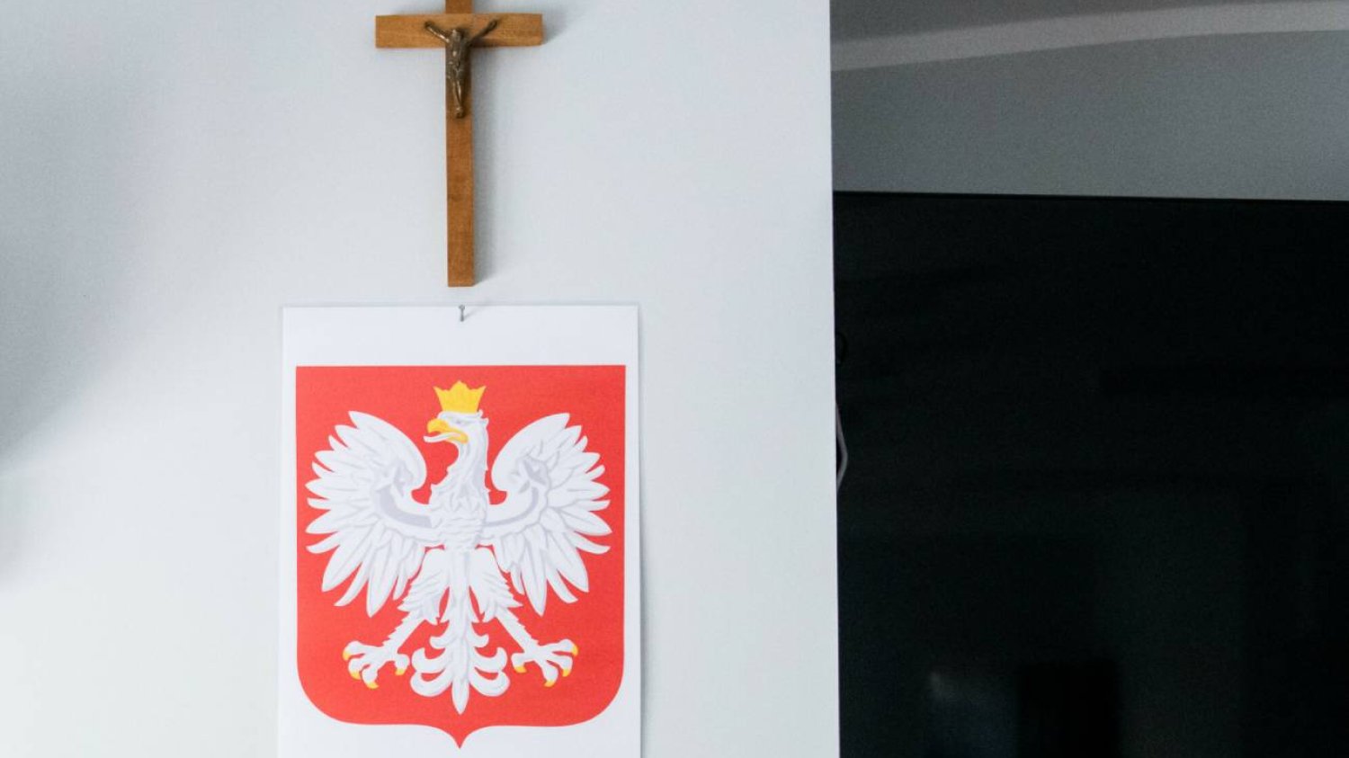 Częstochowa: Masowa rezygnacja uczniów z religii. Duchowny podał powód