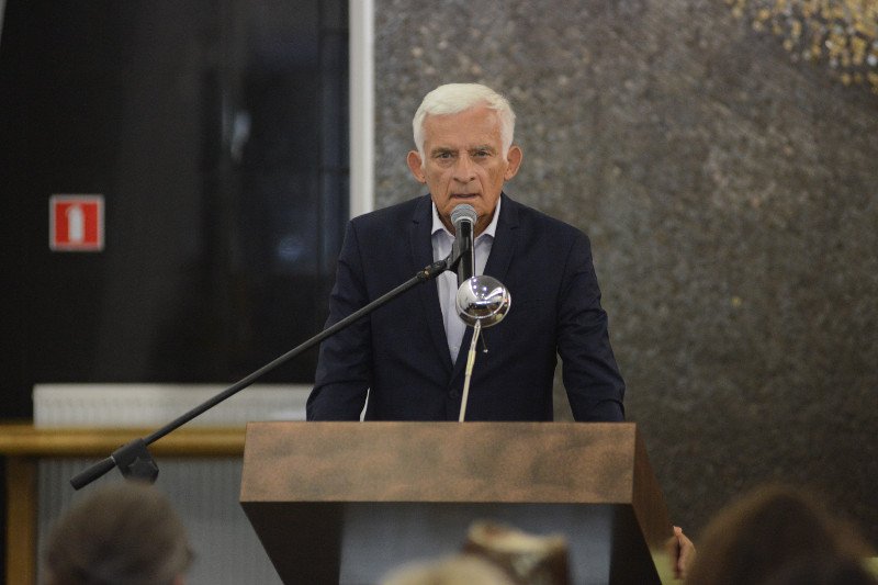 Jerzy Buzek przejmująco opowiadał podczas pogrzebu o swojej znajomości z Korą.