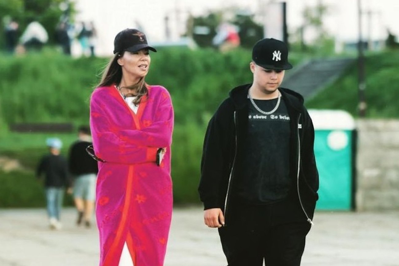 Syn Edyty Górniak mówi, że studia to strata czasu.