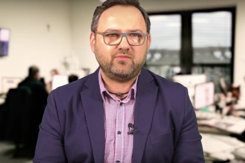 Wojciech Biedroń, pracownik portalu, tygodnika i internetowej telewizji braci Karnowskich.