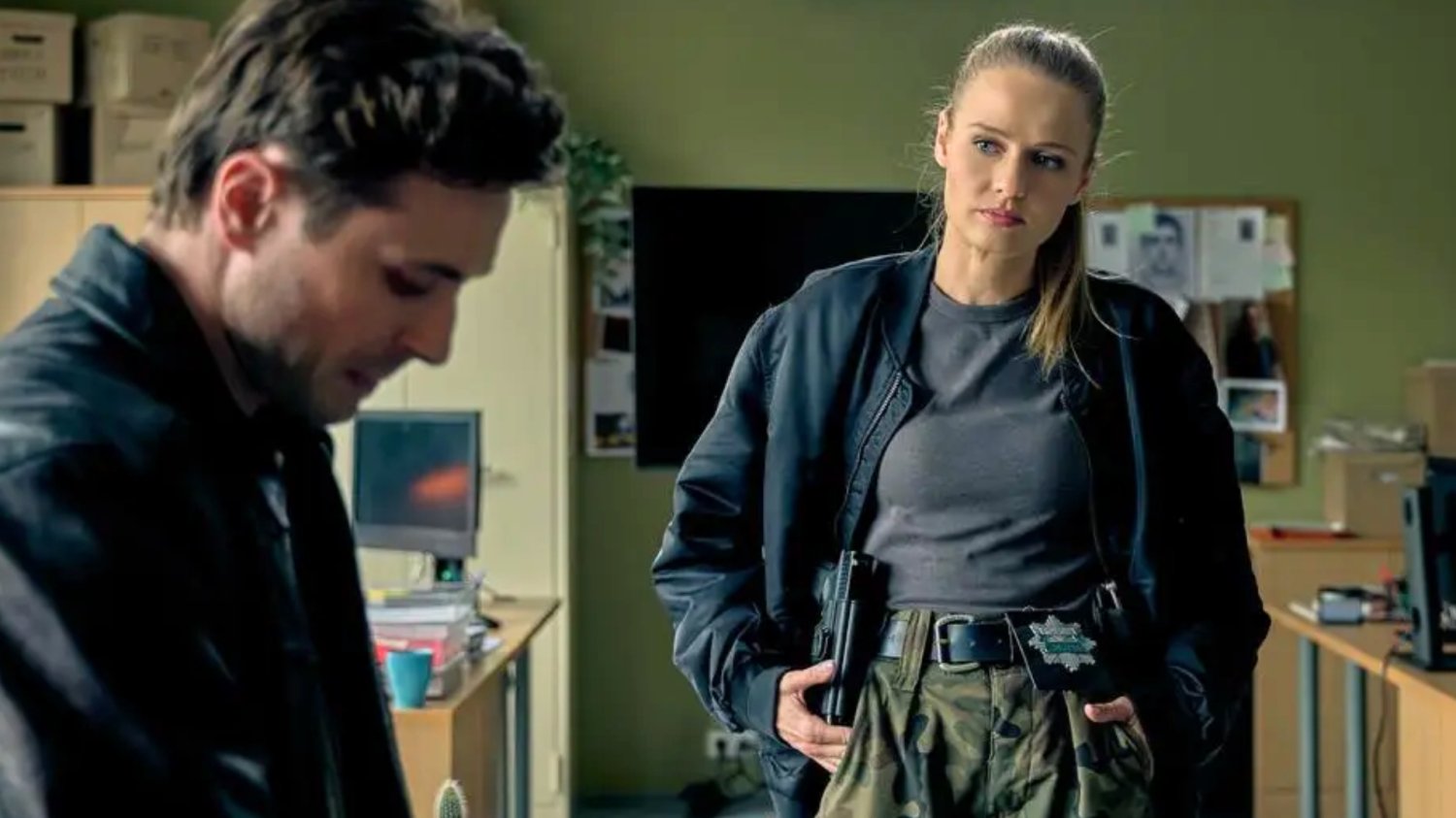 TVN szykuje nowy serial kryminalny. Na komendzie zobaczymy znane twarze "Młode gliny" na TVN. Obsada nowego serialu kryminalnego powiększa się