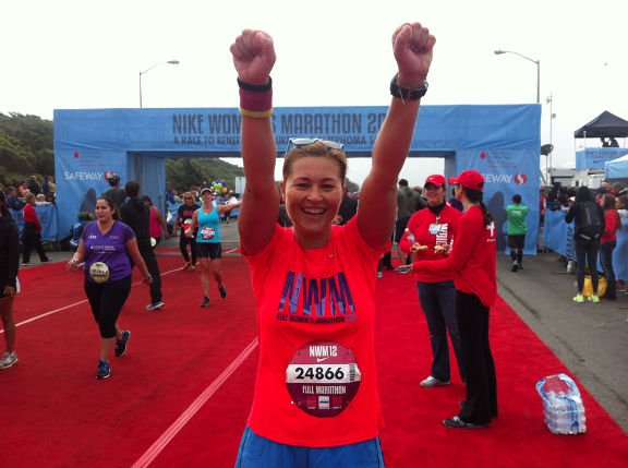 Beata Sadowska na mecie maratonu. Dziennikarka jest zapaloną biegaczką, ma już na koncie kilkanaście startów w maratonach w Polsce, Japonii, Nowym Jorku, Londynie...