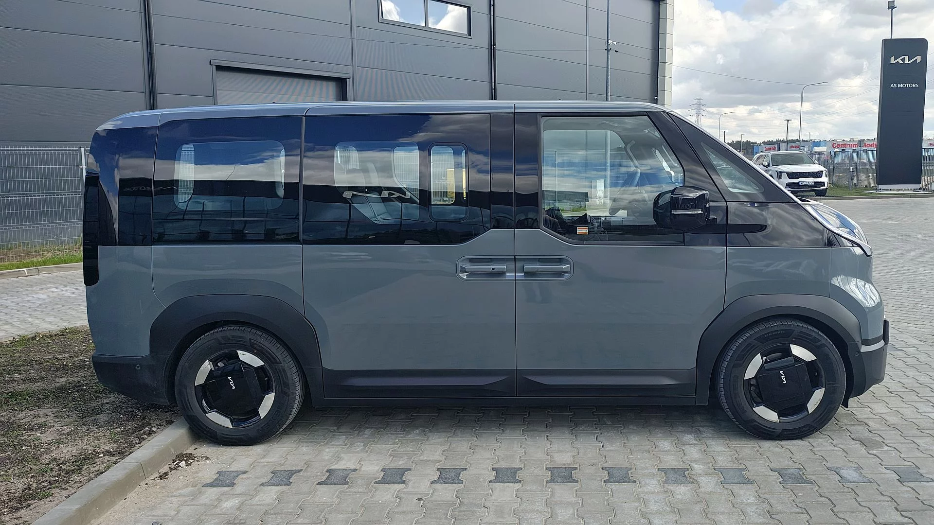 KIA PV5