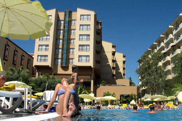 Czy terroryści wystraszą turystów przyjeżdżających do Turcji?