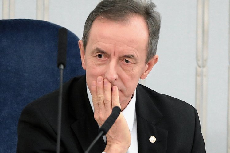 Pojawiły się kolejne oskarżenia o przyjęcie łapówki przez Tomasza Grodzkiego. Ty razem dowiedzieliśmy się dodatkowo, że marszałek Senatu to "nieprzyjemny człowiek".