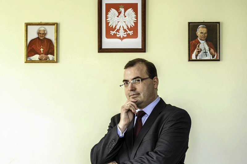 Andrzej Jaworski z PiS nazywa tęczę na pl. Zbawiciela "symbolem nienawiści".