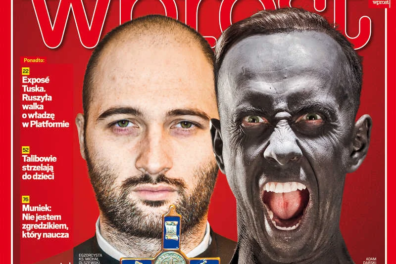 Po lewej ksiądz Michał Olszewski, po prawej Adam "Nergal" Darski