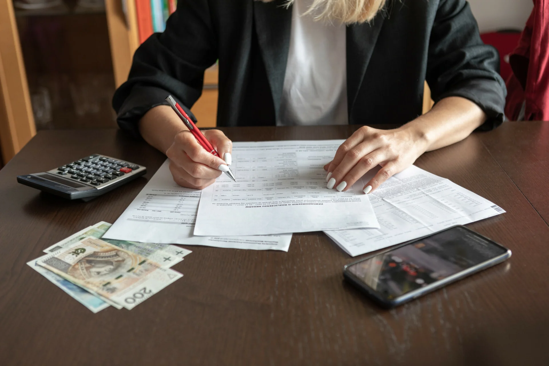 "Trzynastka" w 2025 roku. Kto dostanie dodatkową pensję i ile?