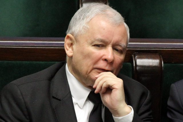 Jarosław Kaczyński uważa, że Radosław Sikorski bronił w Kijowie interesów Wiktora Janukowycza